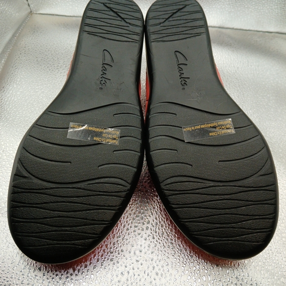 Clarks Salmon Colored Flats Women's Size 7.5 - Picture 7 of 9